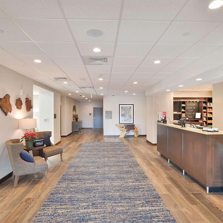 Hampton Inn & Suites Menomonie-Uw Stout Kültér fotó