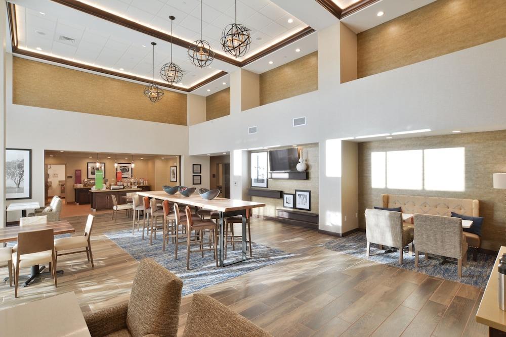 Hampton Inn & Suites Menomonie-Uw Stout Kültér fotó