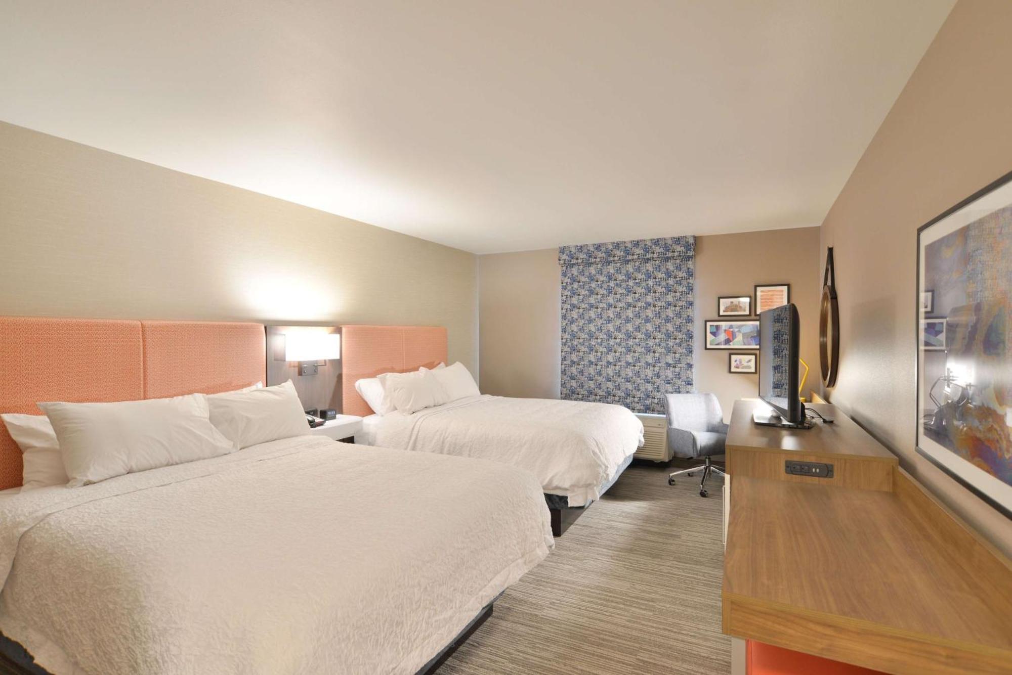 Hampton Inn & Suites Menomonie-Uw Stout Kültér fotó