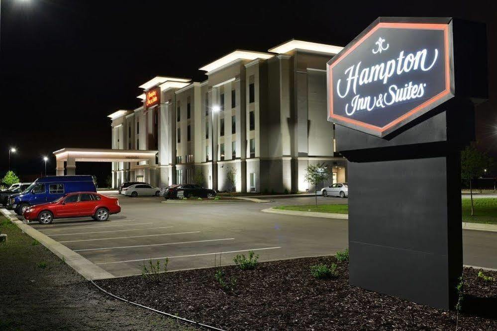 Hampton Inn & Suites Menomonie-Uw Stout Kültér fotó